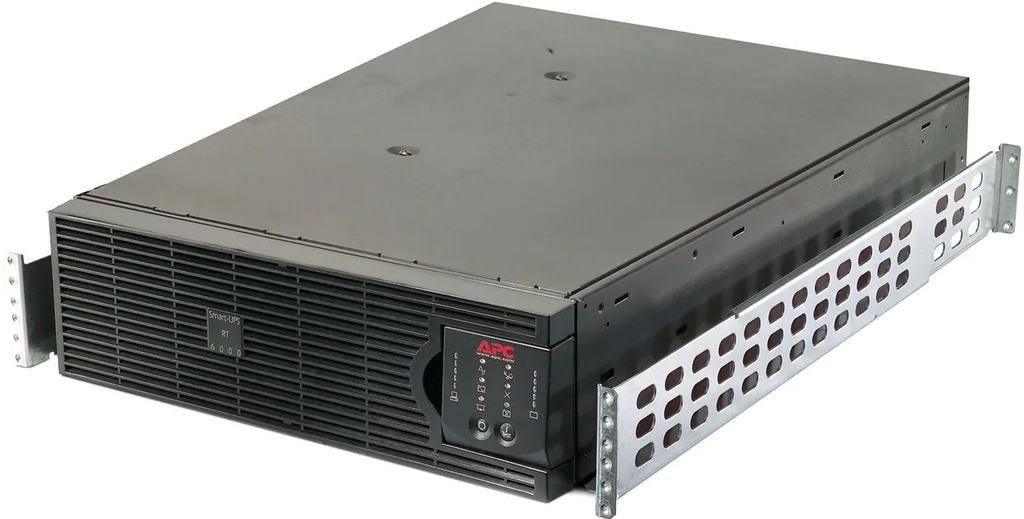 APC SURTD6000RMXLP3U en Panamá | Pana Compu