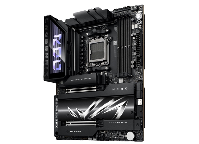 ASUS ROG CROSSHAIR X870E HERO VIEW 3