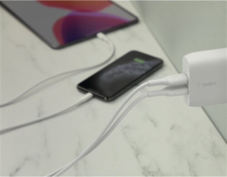 Belkin Boost Charge Cargador de Pared Dual USB-A Cargando 2 Dispositivos