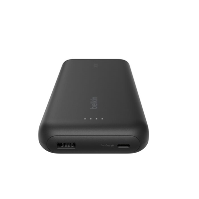 Belkin BoostCharge 30k USB-C Integrated 20W black port view
