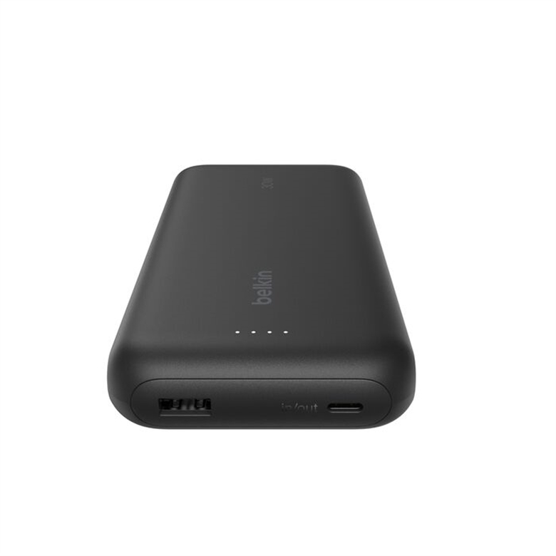 Belkin BoostCharge 30k USB-C Integrated 20W black port view