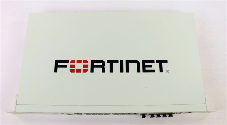 Fortinet FortiGate 100F FG-100F - vista general