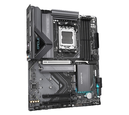 Gigabyte - X870 EAGLE WIFI7 VIEW 3