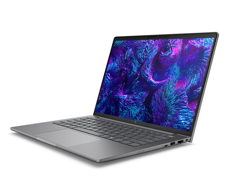 HP ZBook 8 G1i - Right Diagonal View