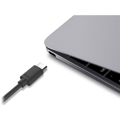 iLuv ICB57BLK Cable USB Tipo-C Macho a Tipo-C Macho Vista Conectado a Laptop