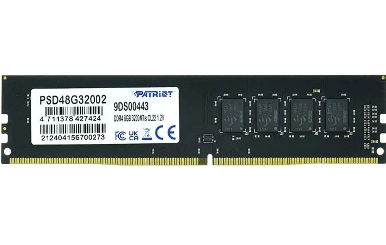 Patriot Signature Line RAM DDR4 DIMM Front View