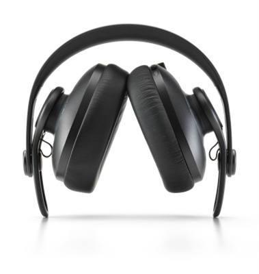 Professional Closed-Back Studio Headphones with Bluetooth-Front View2