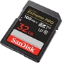 SanDisk Extreme Pro isometric right view 32gb