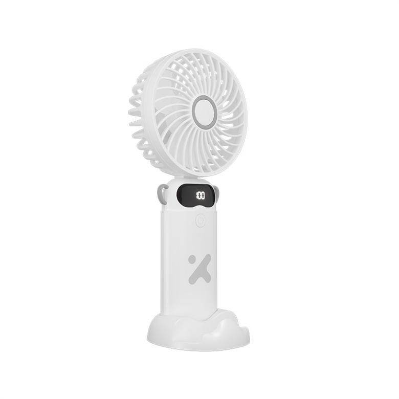 XTA 900 Front view 2