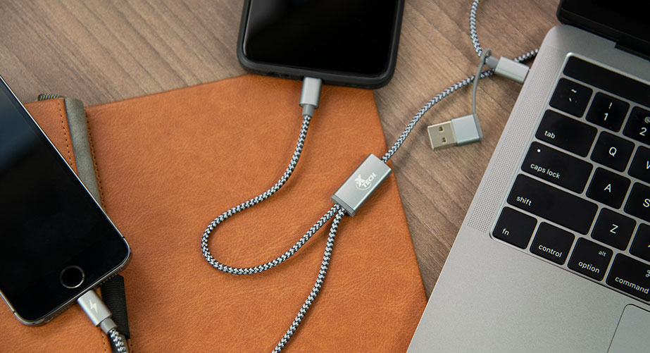 Xtech XTC-560 - Cable USB, USB Tipo-A y Tipo-C Macho a 2 en 1 (Micro USB + Lightning) y USB Tipo-C Macho, USB 2.0, 1.2m, Gris