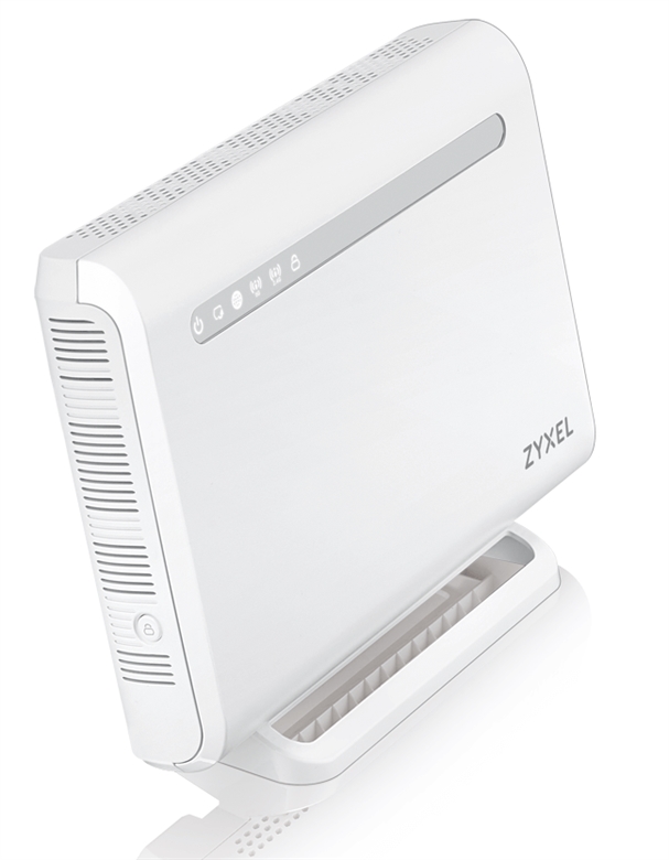 Zyxel NBG6815 side view